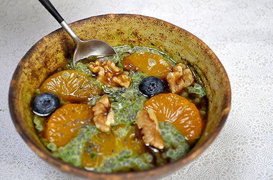 MATCHA CHIA BREAKFAST BOWL
