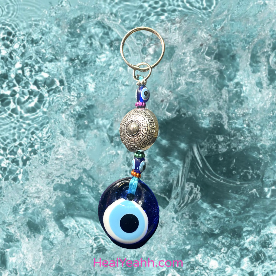 Aintyamomma- Evil Eye Keychain