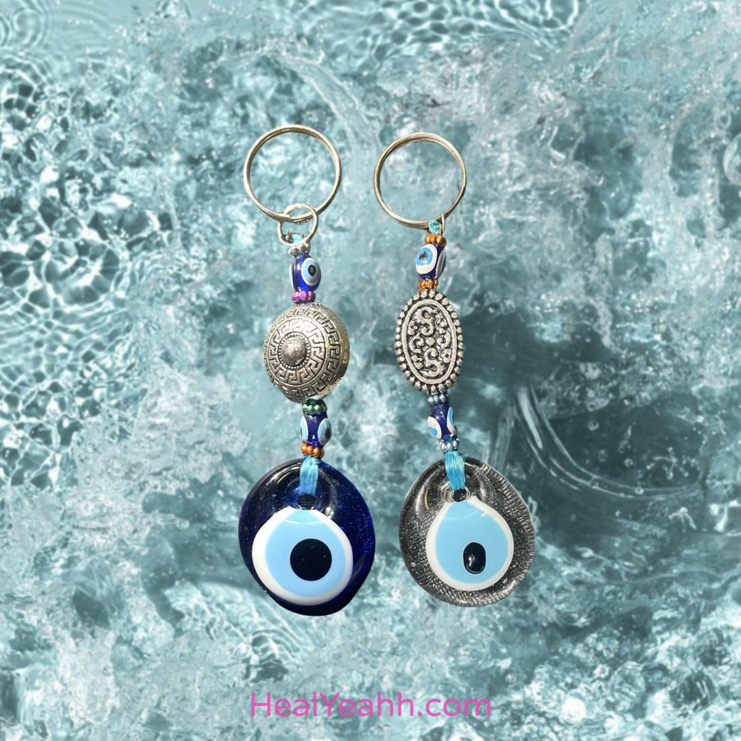 Aintyamomma- Evil Eye Keychain