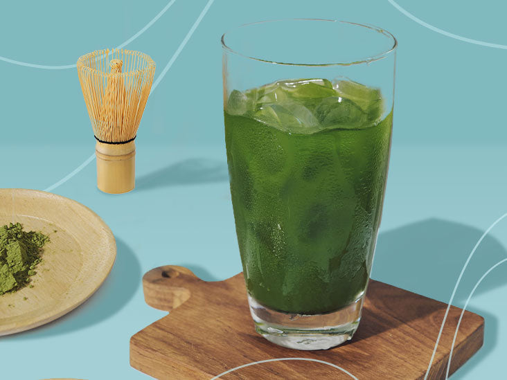 WHY EVERYONE SEEMS TO BE DRINKING MATCHA TEA